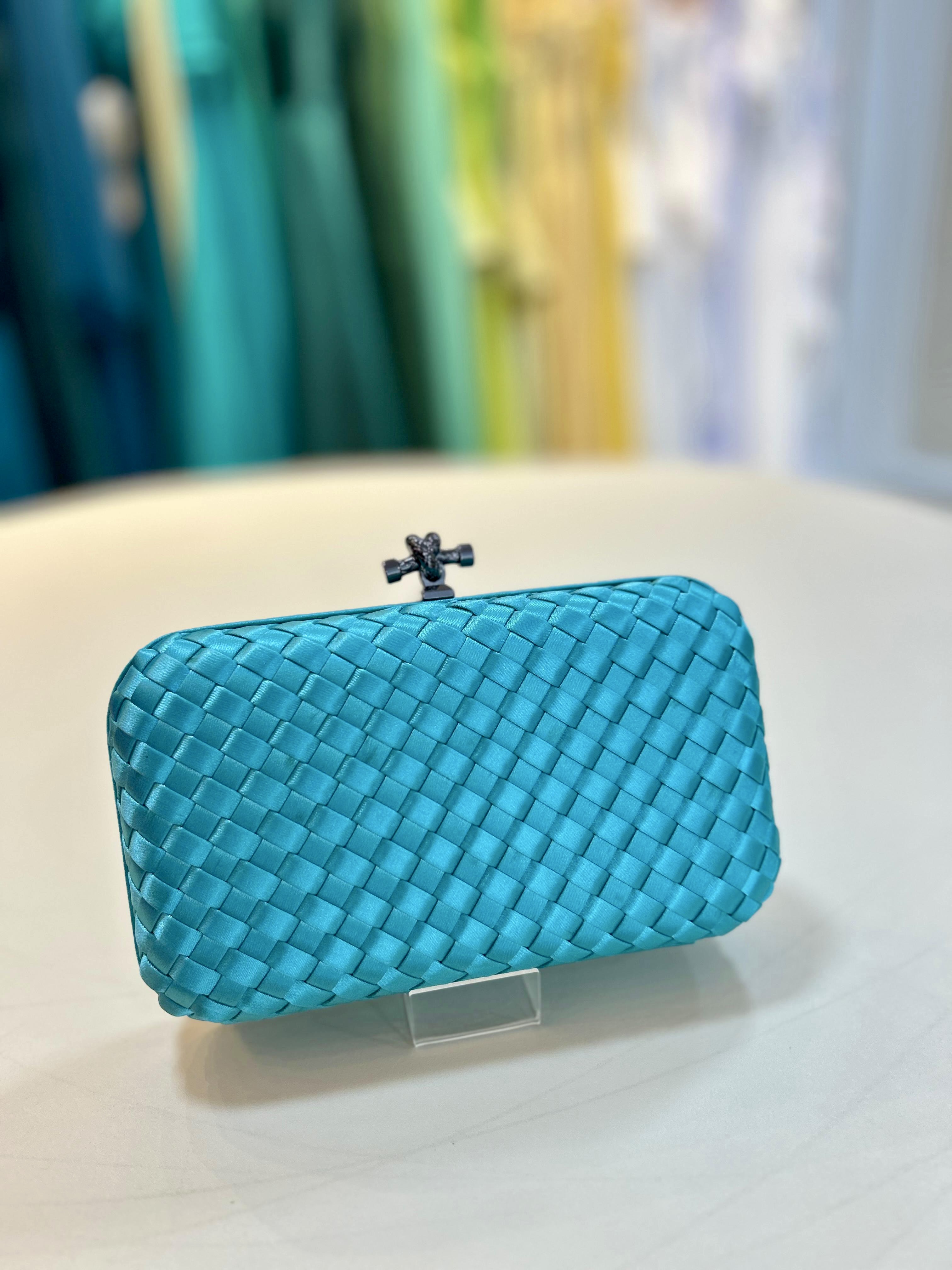 Bolsa Paris Azul - Clutchs para festa - Sampaio Atelier Teresina